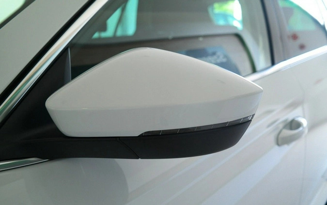 Skoda Superb cena 169900 przebieg: 5, rok produkcji 2024 z Opalenica małe 436